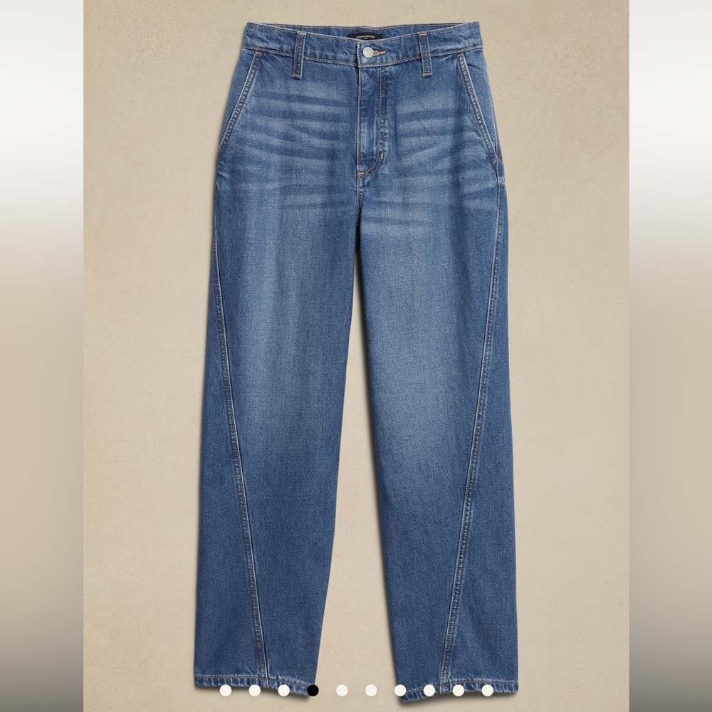 Cute and trendy barrel jeans